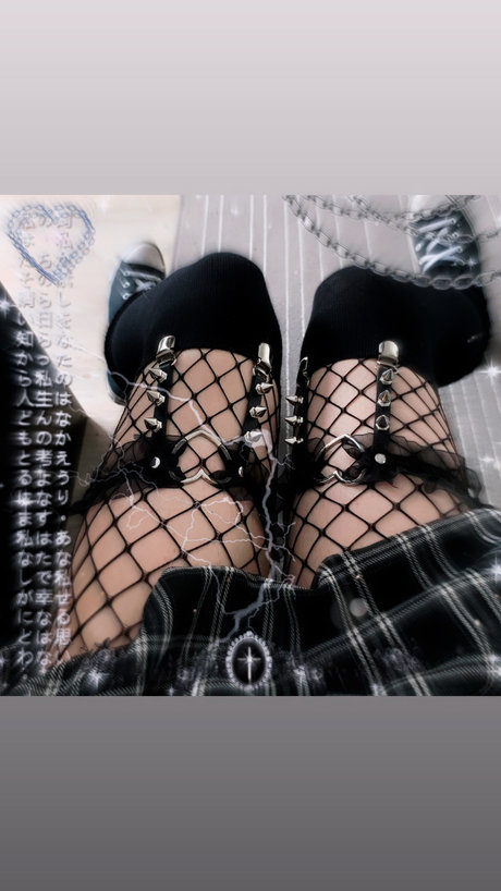 Foto desnuda filtrada de OnlyFans de 2shytodie