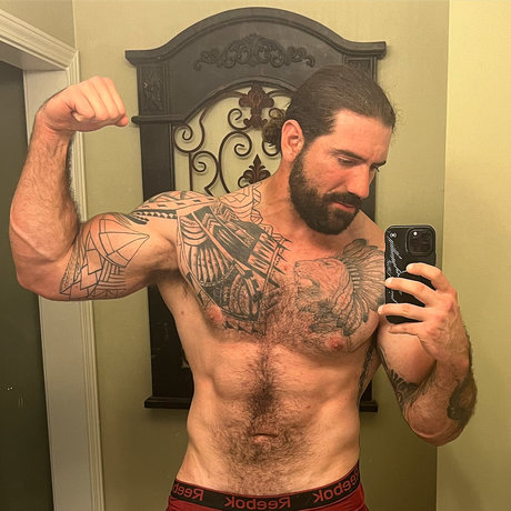 Foto desnuda filtrada de OnlyFans de Thor Gaines