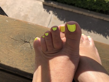Foto desnuda filtrada de OnlyFans de Tip Toe Time