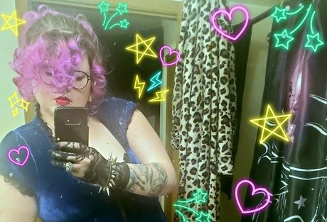 Foto desnuda filtrada de OnlyFans de Toospookywitch