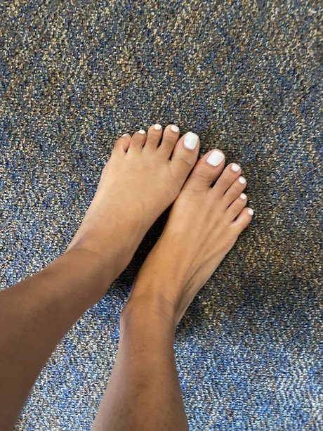 Foto desnuda filtrada de OnlyFans de White Toes