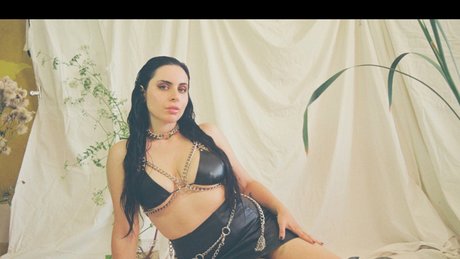 Foto desnuda filtrada de OnlyFans de Mara Riot
