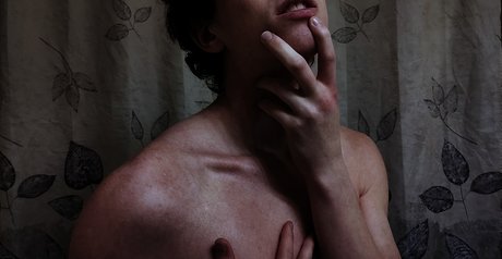 Foto desnuda filtrada de OnlyFans de Masquerade Michael