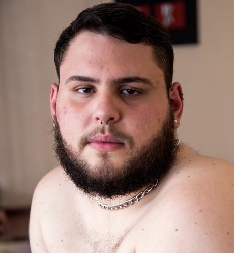 Foto desnuda filtrada de OnlyFans de Schne  Bear