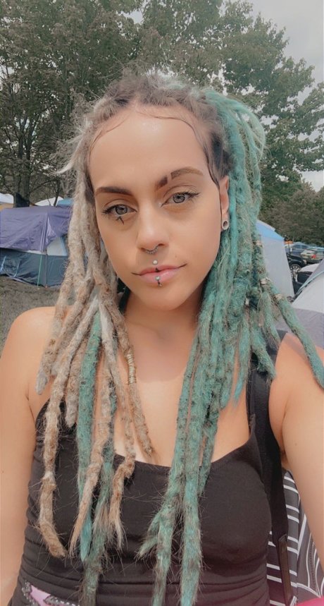 Foto desnuda filtrada de OnlyFans de Navi Rose