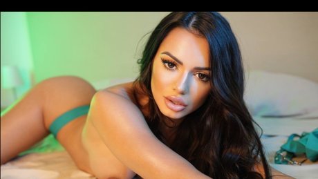 Foto desnuda filtrada de OnlyFans de Eva Sky