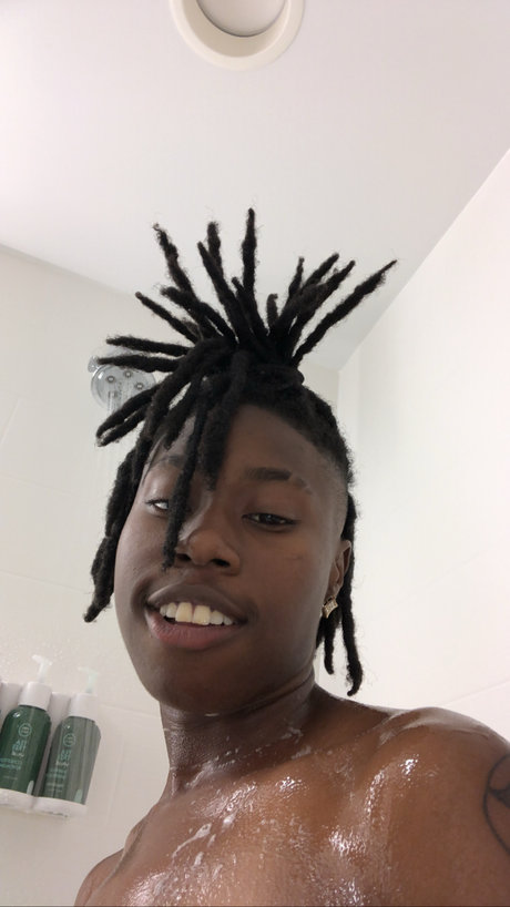 Foto desnuda filtrada de OnlyFans de Hustla Baby 