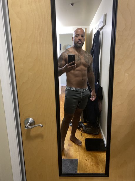 Foto desnuda filtrada de OnlyFans de Will