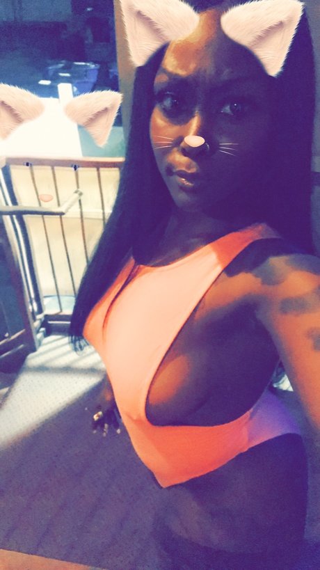 Foto desnuda filtrada de OnlyFans de Sexyb