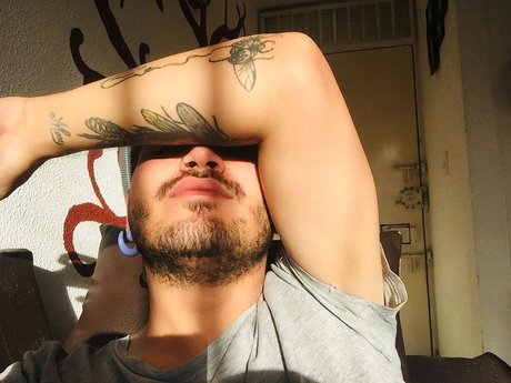 Foto desnuda filtrada de OnlyFans de Mauricio Hil