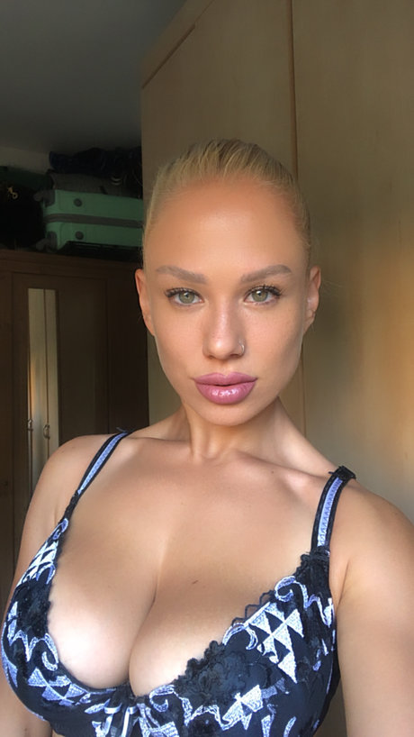 Foto desnuda filtrada de OnlyFans de Stacy Yanowsky