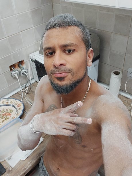 Foto desnuda filtrada de OnlyFans de Randu Baez