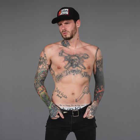 Foto desnuda filtrada de OnlyFans de Pinche Chris