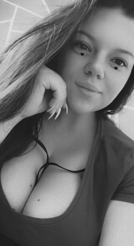 Foto desnuda filtrada de OnlyFans de Vanessa