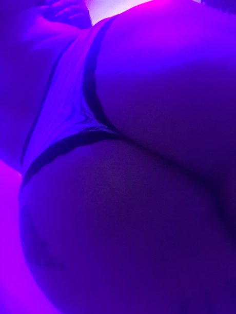 Foto desnuda filtrada de OnlyFans de Shannon Carey