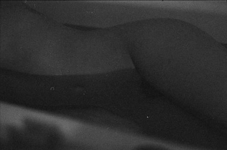 Foto desnuda filtrada de OnlyFans de Angsty Androgynous Baerista 