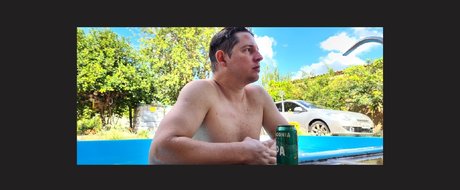 Foto desnuda filtrada de OnlyFans de James