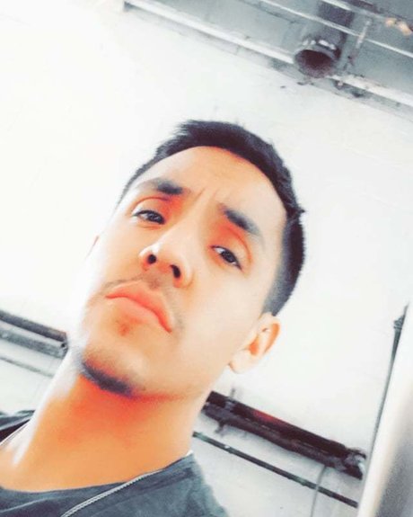 Foto desnuda filtrada de OnlyFans de Toms Miguel
