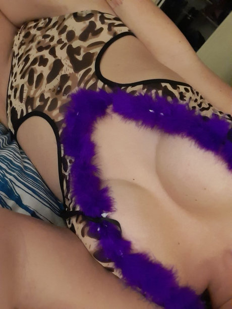 Foto desnuda filtrada de OnlyFans de Hotwife Vixen
