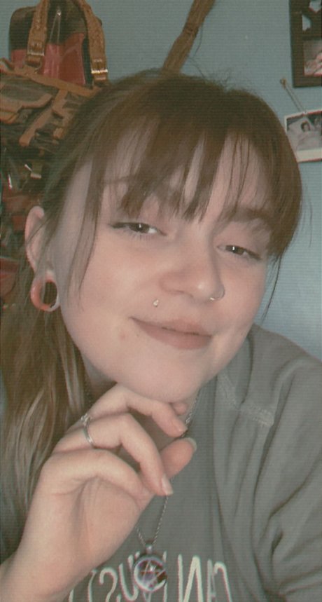 Foto desnuda filtrada de OnlyFans de Petitefoxx