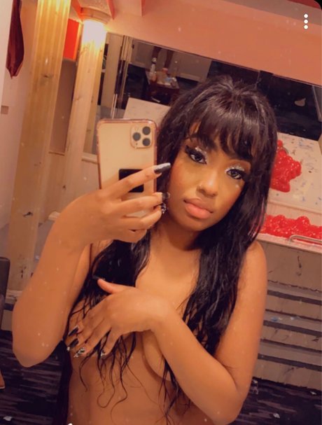 Foto desnuda filtrada de OnlyFans de Sexykrazii