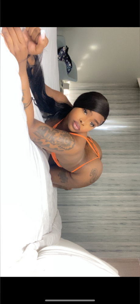 Foto desnuda filtrada de OnlyFans de Msxclusive Grip 