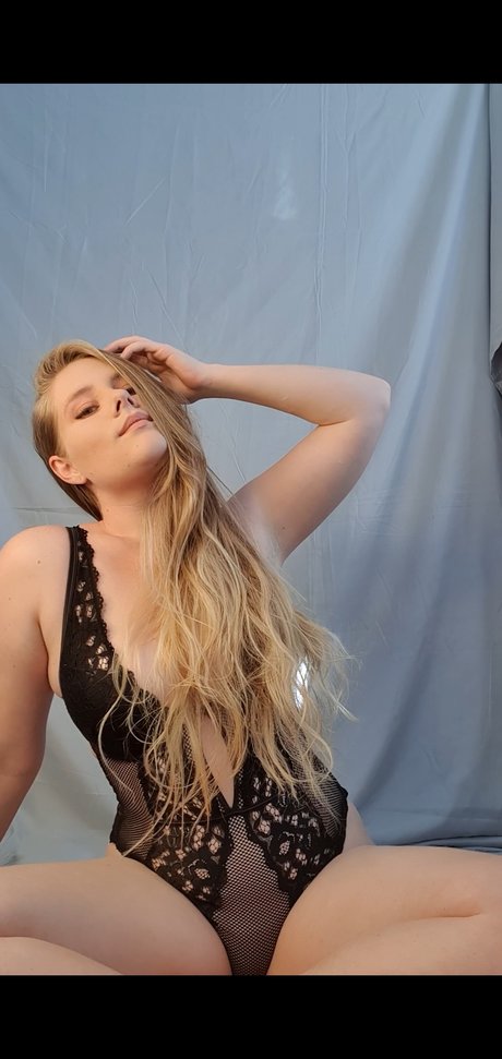 Foto desnuda filtrada de OnlyFans de Undressedceleste