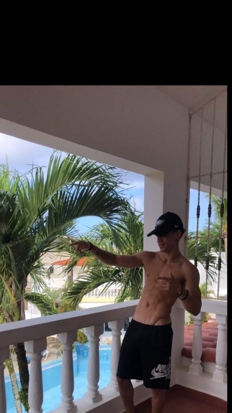 Foto desnuda filtrada de OnlyFans de Voltron0808