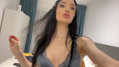 Foto desnuda filtrada de OnlyFans de Riley