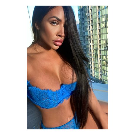 Eva Eva