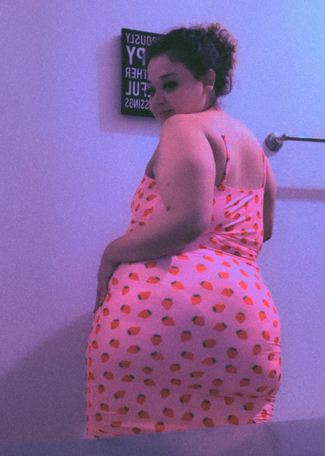 Foto desnuda filtrada de OnlyFans de Pink Leppard 