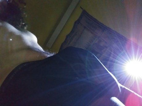 Foto desnuda filtrada de OnlyFans de Pyro Starter 69