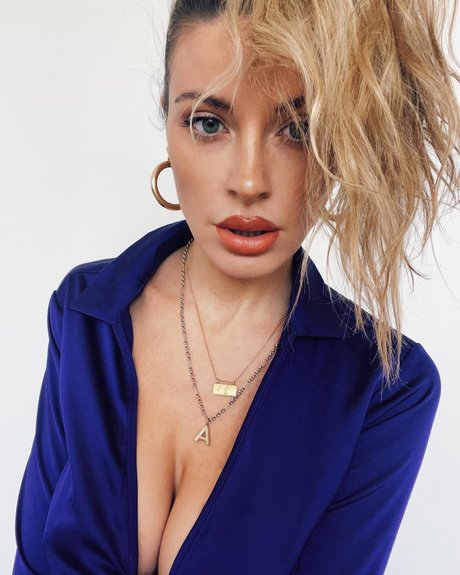 Ashley Schultz