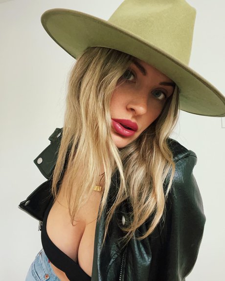 Ashley Schultz