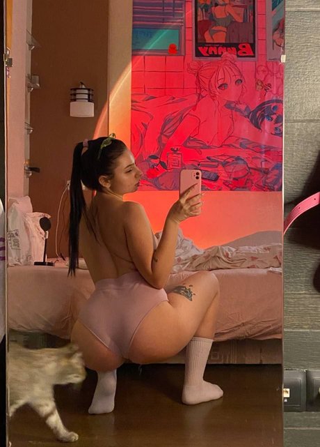 Foto desnuda filtrada de OnlyFans de Liroshka