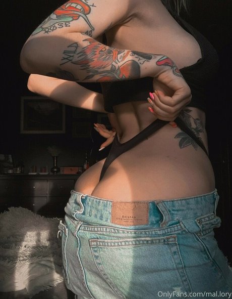Foto desnuda filtrada de OnlyFans de Mallory