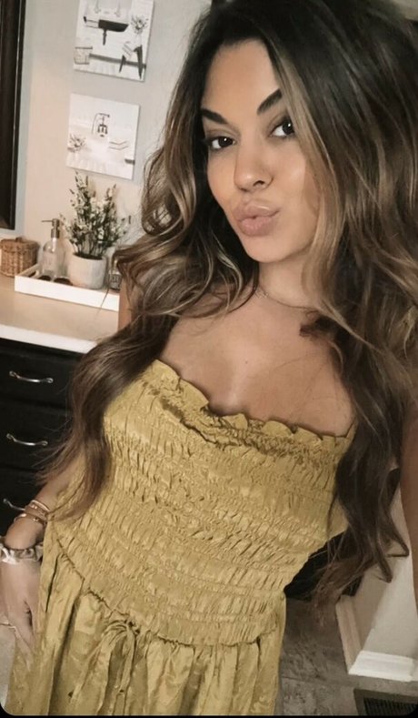 Foto desnuda filtrada de OnlyFans de Steph Pappas