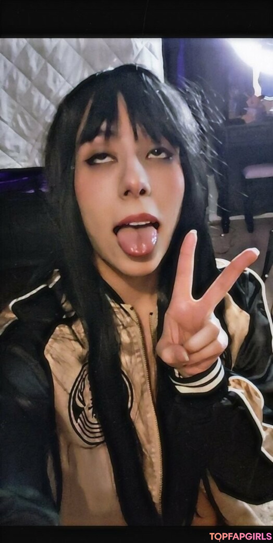 Foto desnuda filtrada de OnlyFans de Nomnstromn #30 Foto desnuda filtrada de OnlyFans de Nomnstromn #30