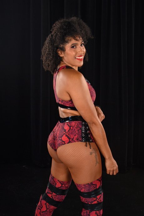 Marti Belle