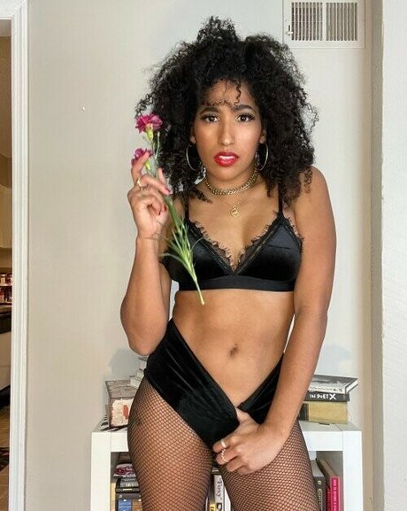 Marti Belle