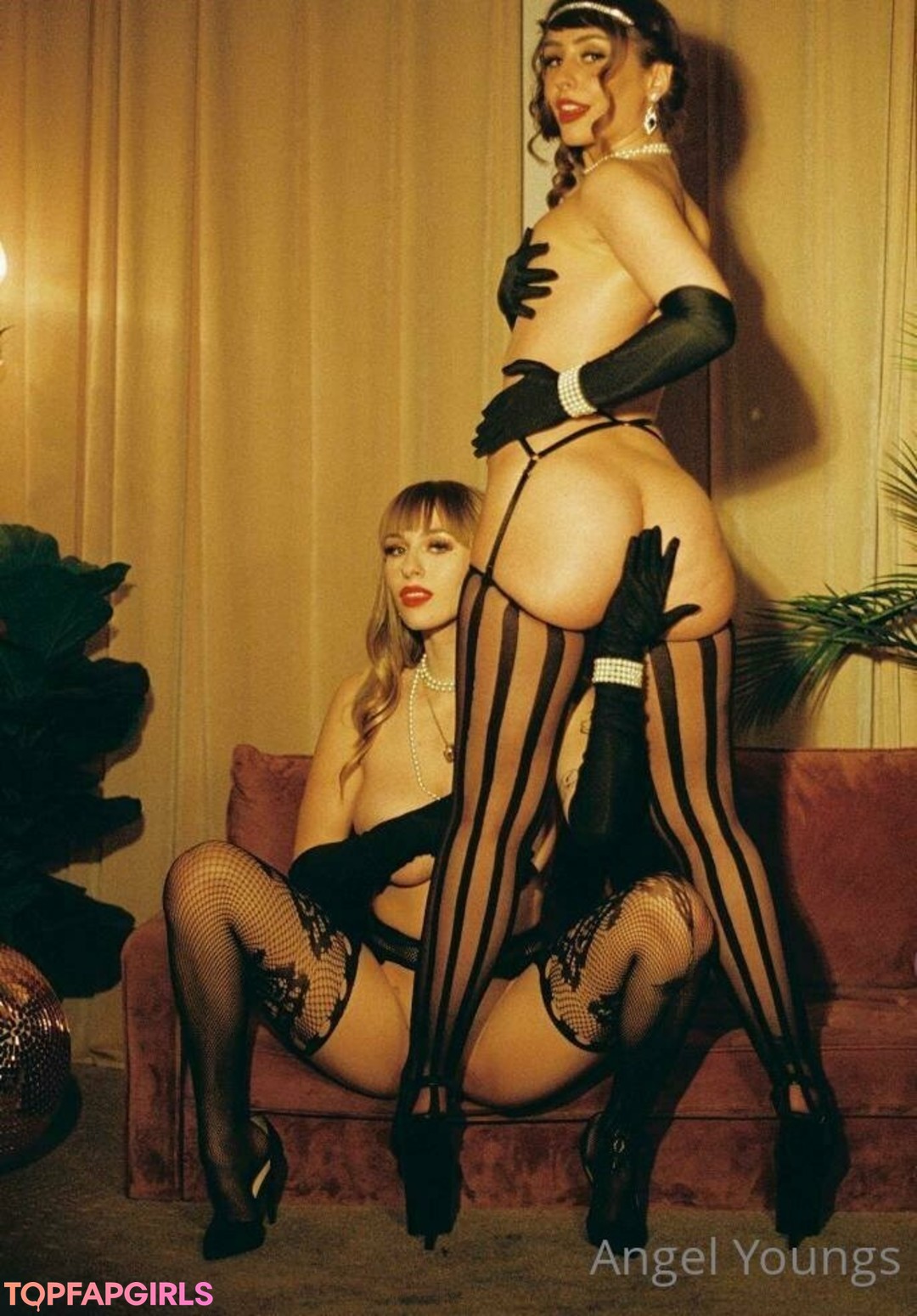 Foto desnuda filtrada de OnlyFans de Angel Youngs #95 Foto desnuda filtrada de OnlyFans de Angel Youngs #95