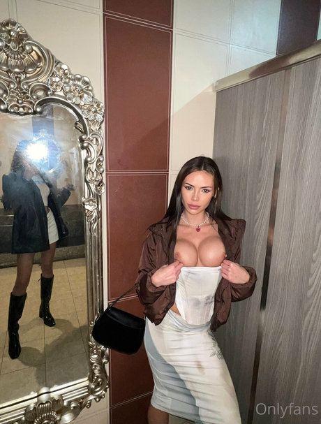 Tayleah Jade