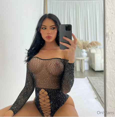 Tayleah Jade