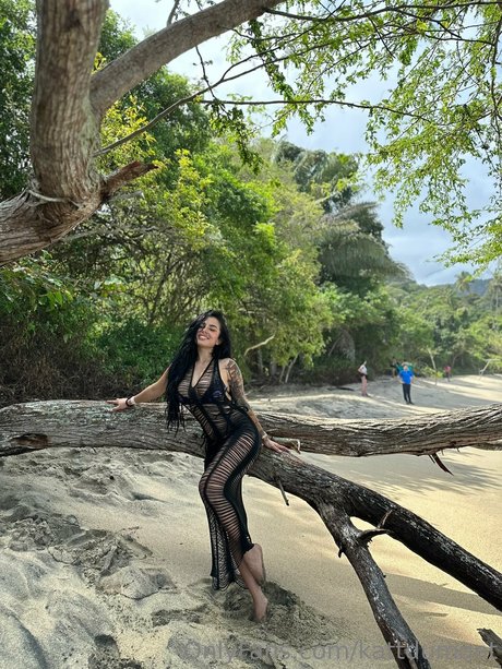 Foto desnuda filtrada de OnlyFans de Kattdumont