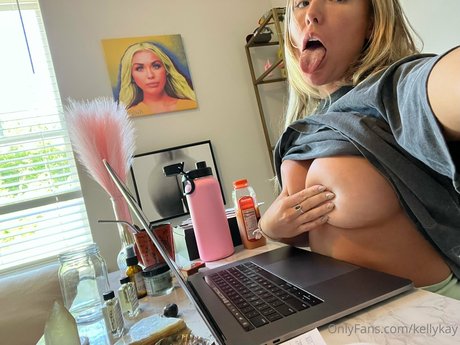 Kelly Kay