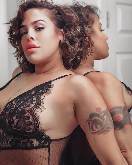 Scarlett Cakez