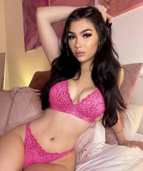 Aria Taylor