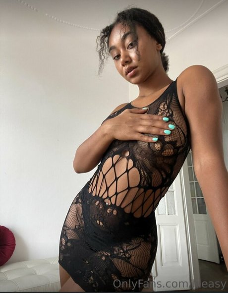 Foto desnuda filtrada de OnlyFans de Llleasy