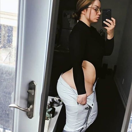 Anja Dee