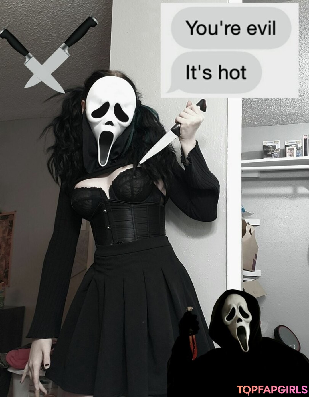 Foto desnuda filtrada de OnlyFans de Madame Goths #109 Foto desnuda filtrada de OnlyFans de Madame Goths #109